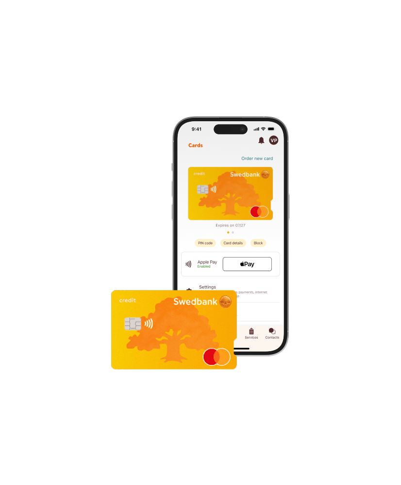 Желтая кредитная карта отображается в мобильном приложении Swedbank